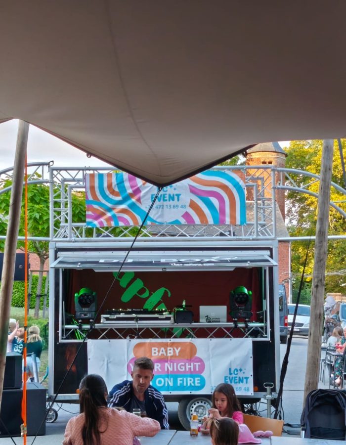 60a1df97-d53b-4c5d-8d1b-218749715f6c